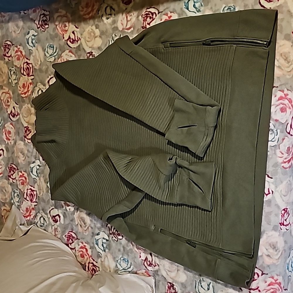 Green pullover XXL